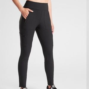 Headlands Hybrid Cargo Tight